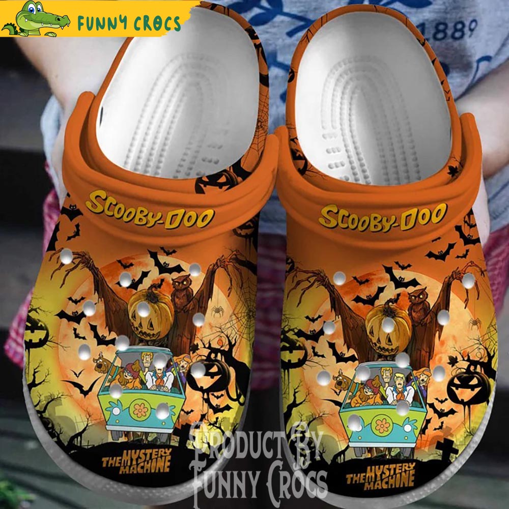 The Mystery Machine Scooby Doo Halloween Crocs