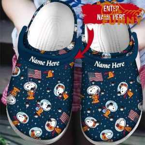 Custom Astronaut Snoopy Crocs