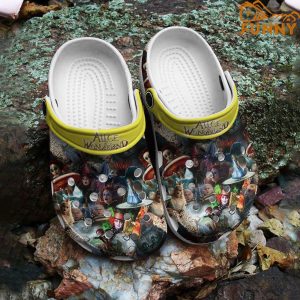 Movie Alice In WonderLand Pattern Crocs 3