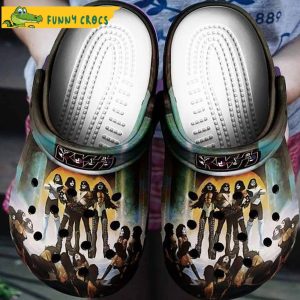 Funny Kiss Band Crocs