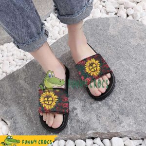 Red Roses Clan Wu Tang Crocs Classic Slides 2