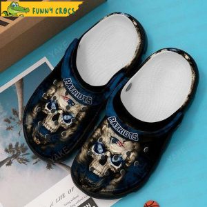 Skull New England Patriots Crocs