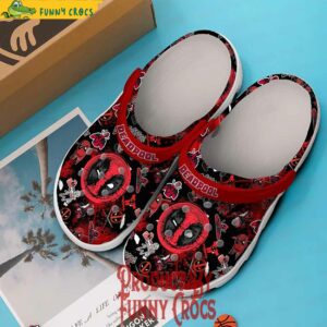 Deadpool Logo Pattern Crocs Style 2